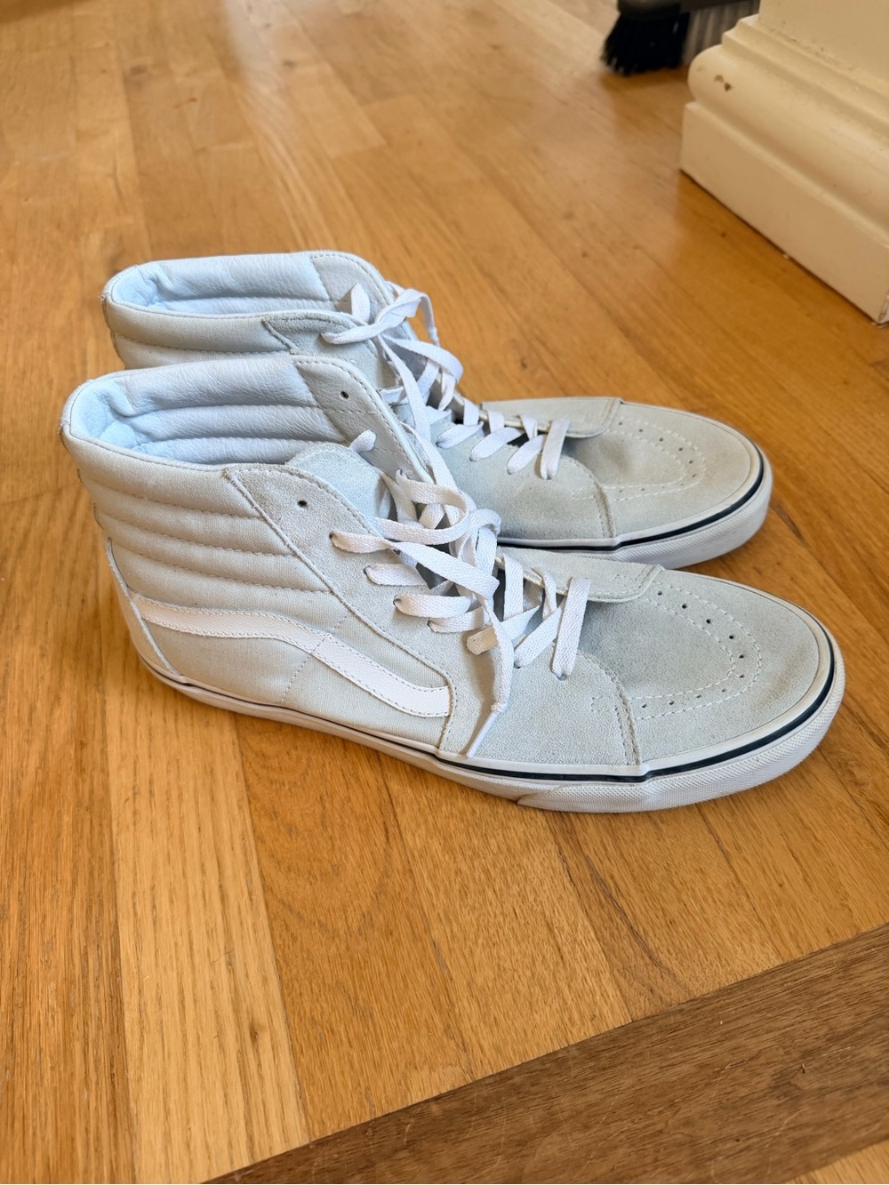 "Vans" Men's Size 12 High-Top Suede Leather Sneakers - Gray/White GUC